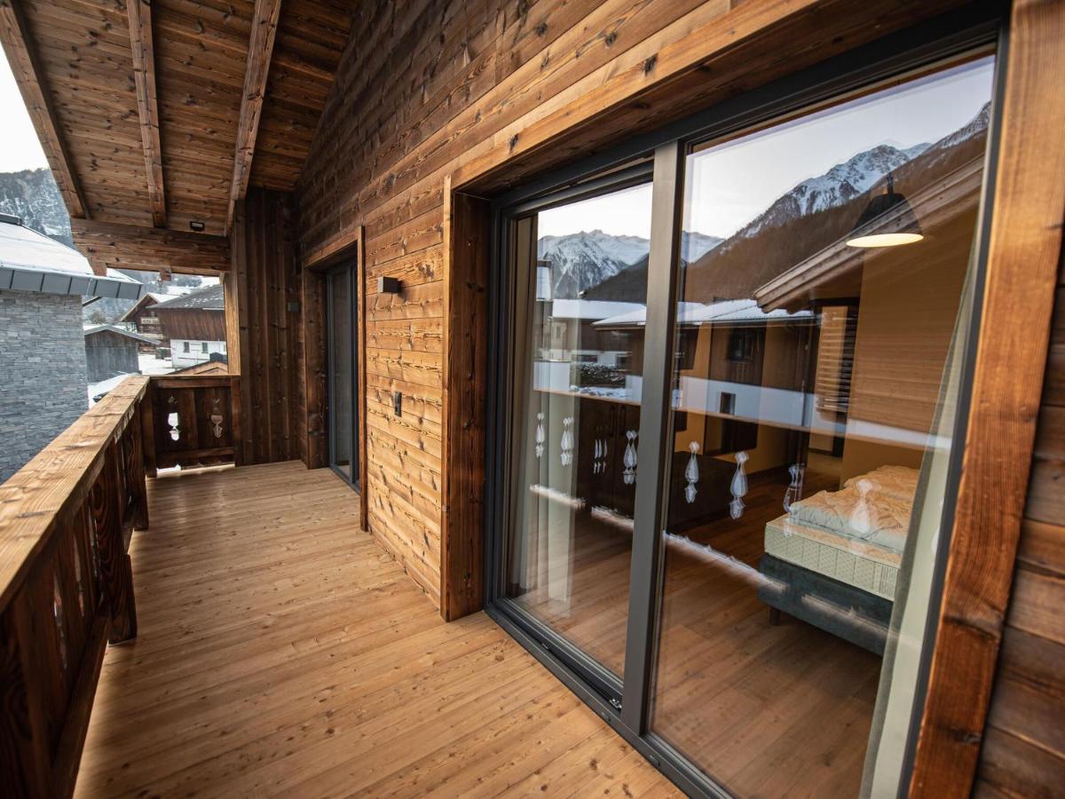 Apartment In Wald Im Pinzgau With A Carport Exterior foto